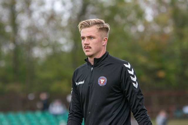 而雷霆似乎 而雷霆似乎